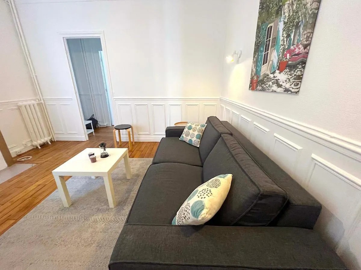 L'Appartement Lecourbe Paris Apartment