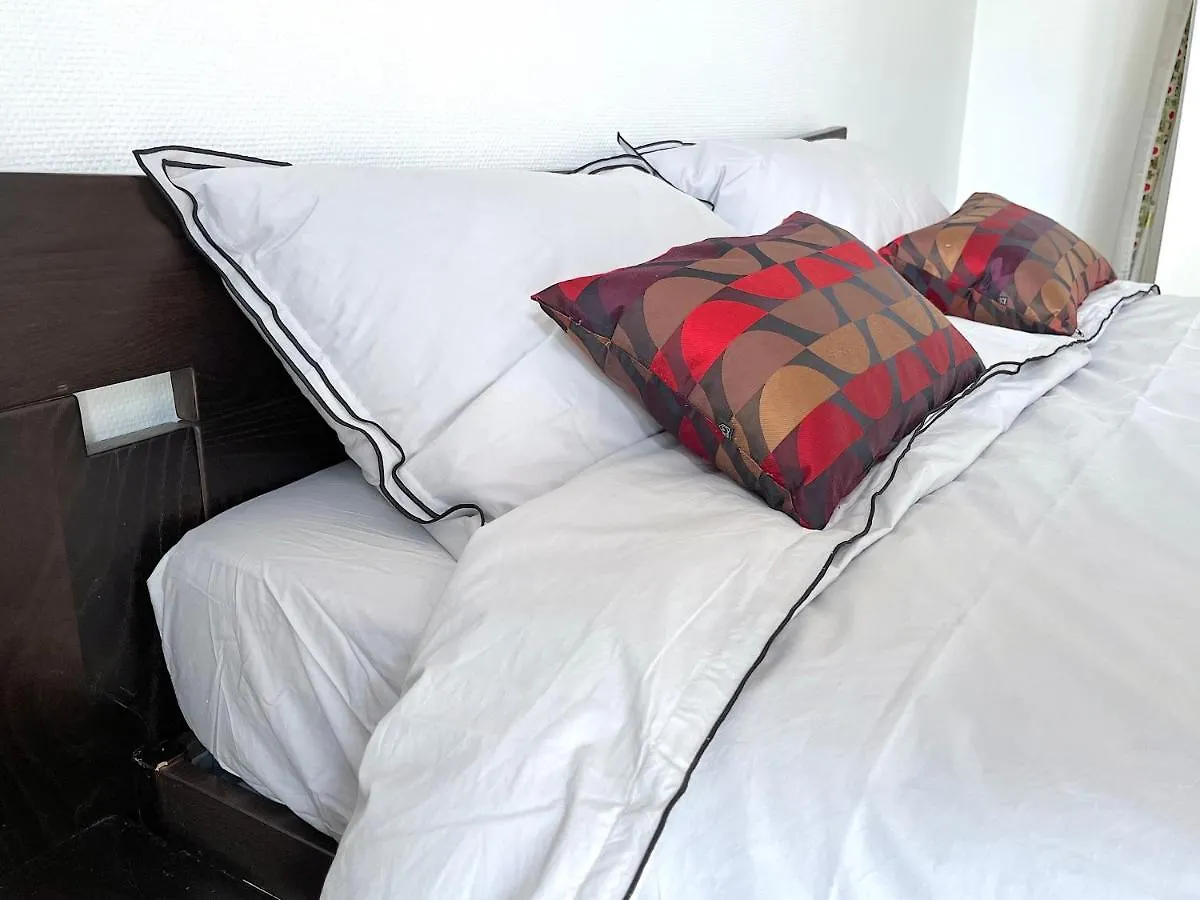 L'Appartement Lecourbe París 0*,  Francia